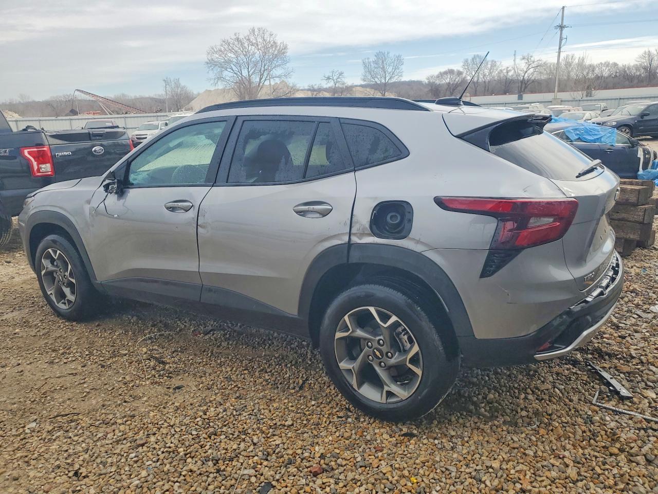 2025 CHEVROLET TRAX
