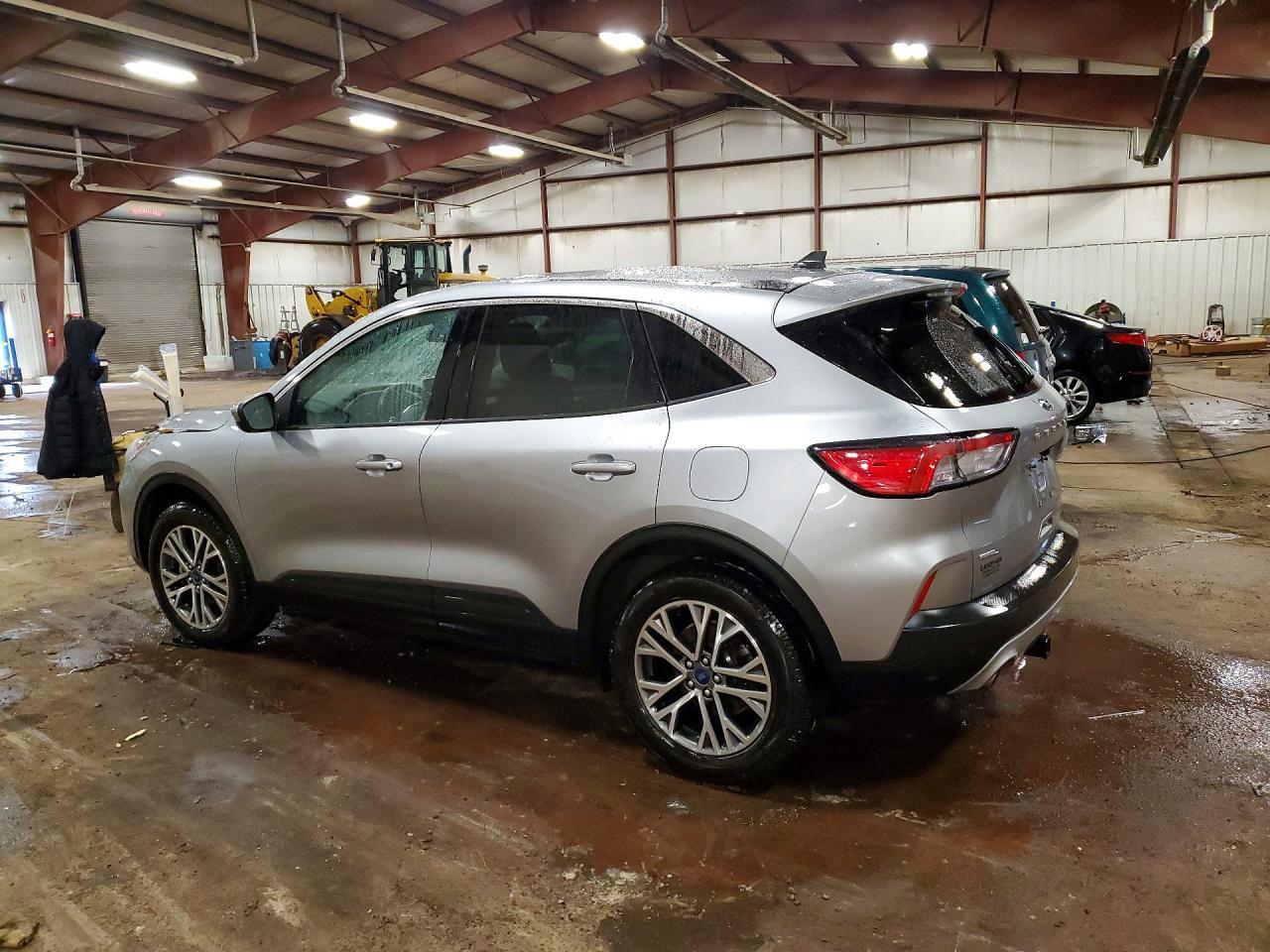 2022 FORD ESCAPE