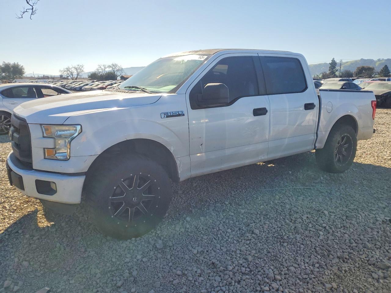 2015 FORD F-150