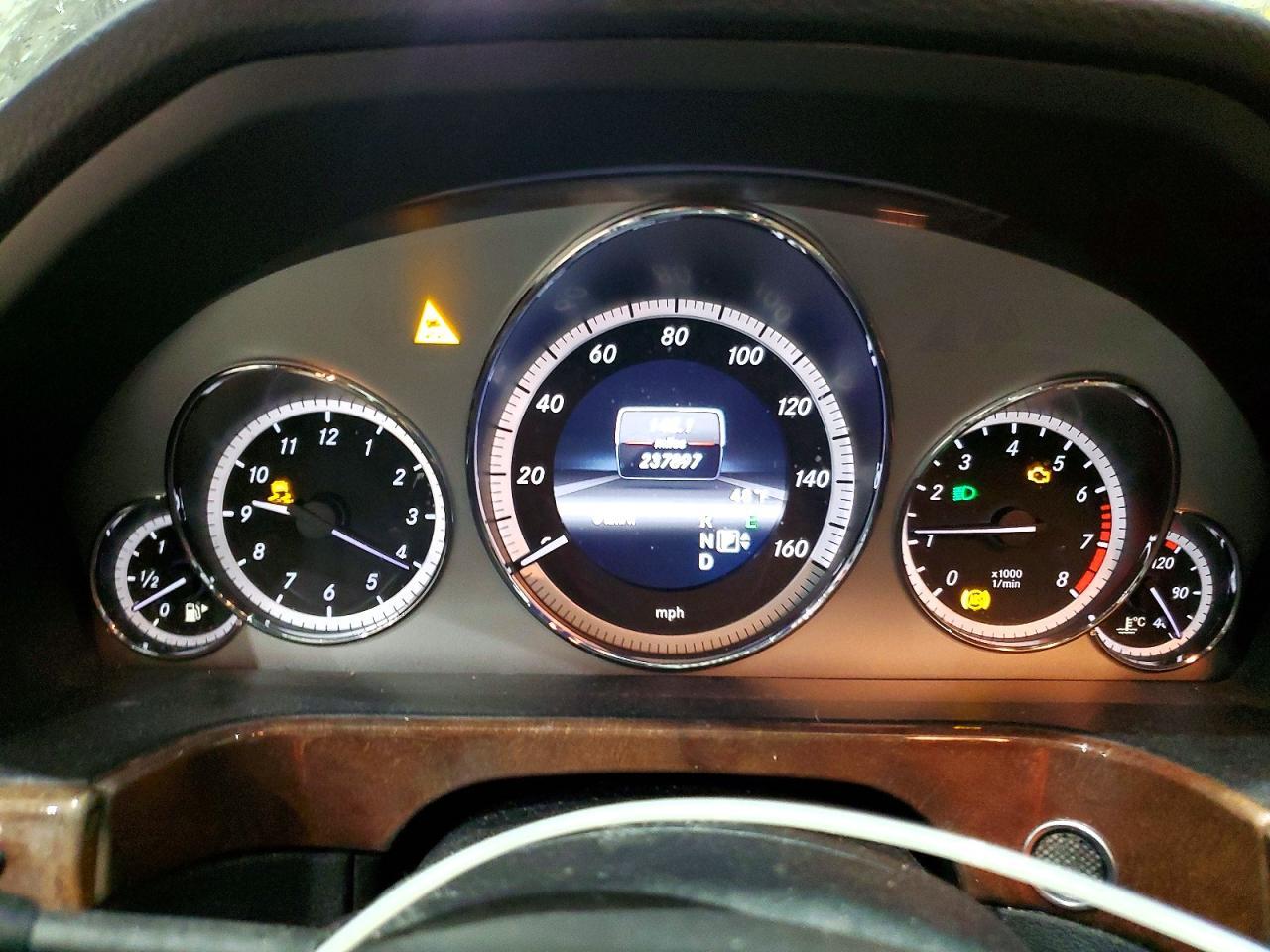 2013 MERCEDES-BENZ E-Class