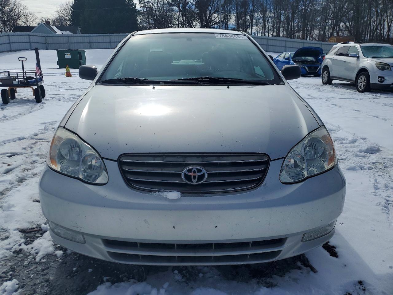 2004 TOYOTA COROLLA