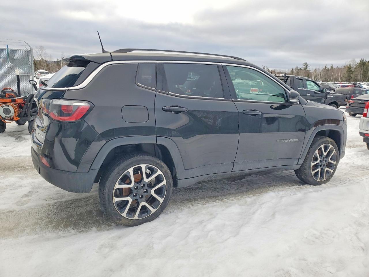 2017 JEEP Compass