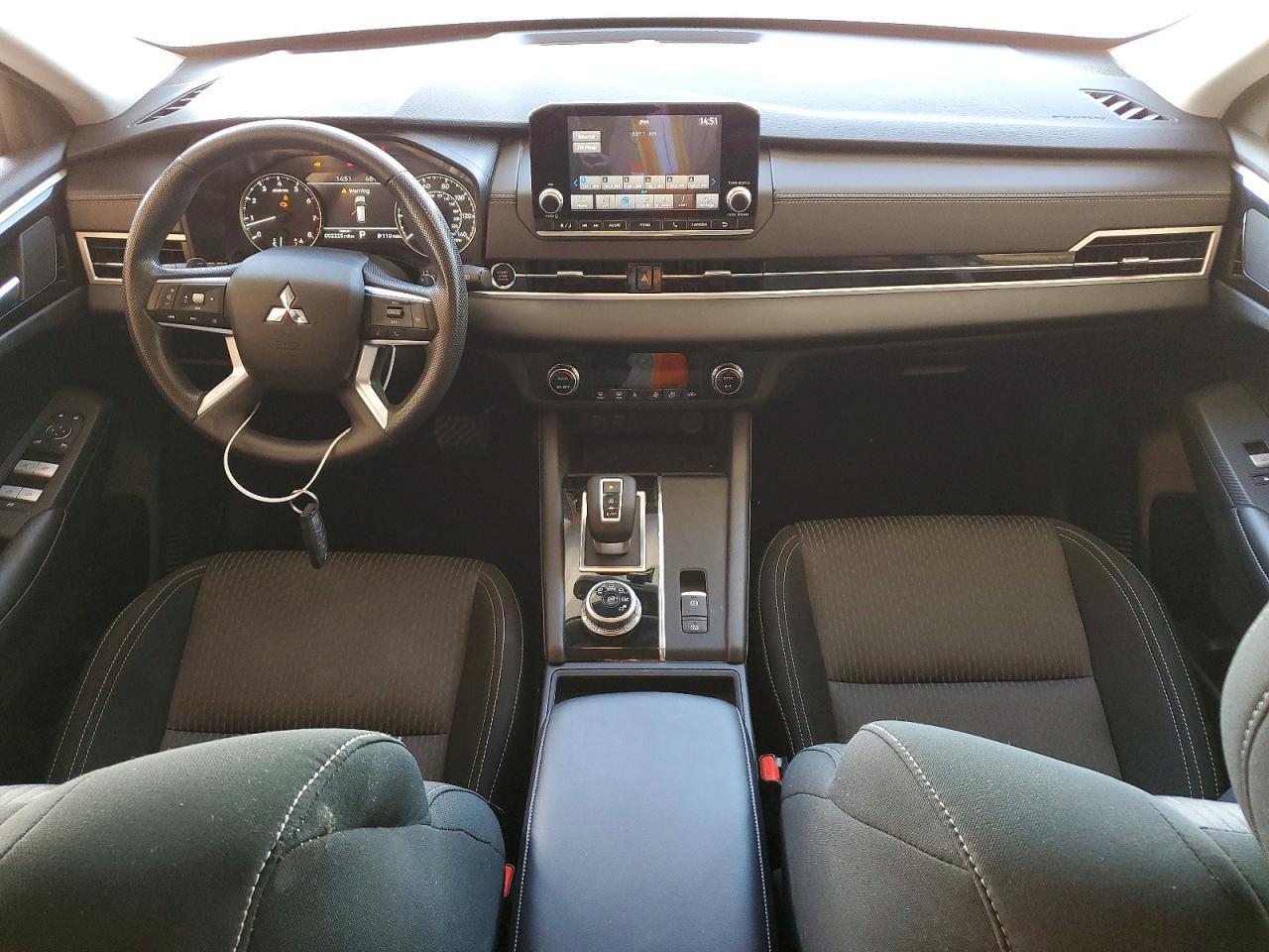 2024 MITSUBISHI outlander