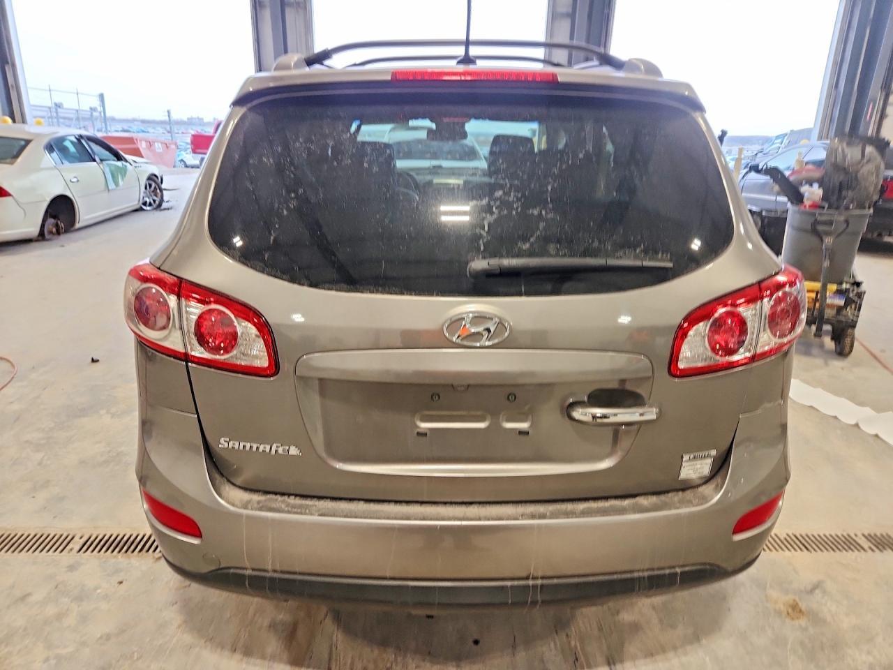 2012 HYUNDAI SANTA FE