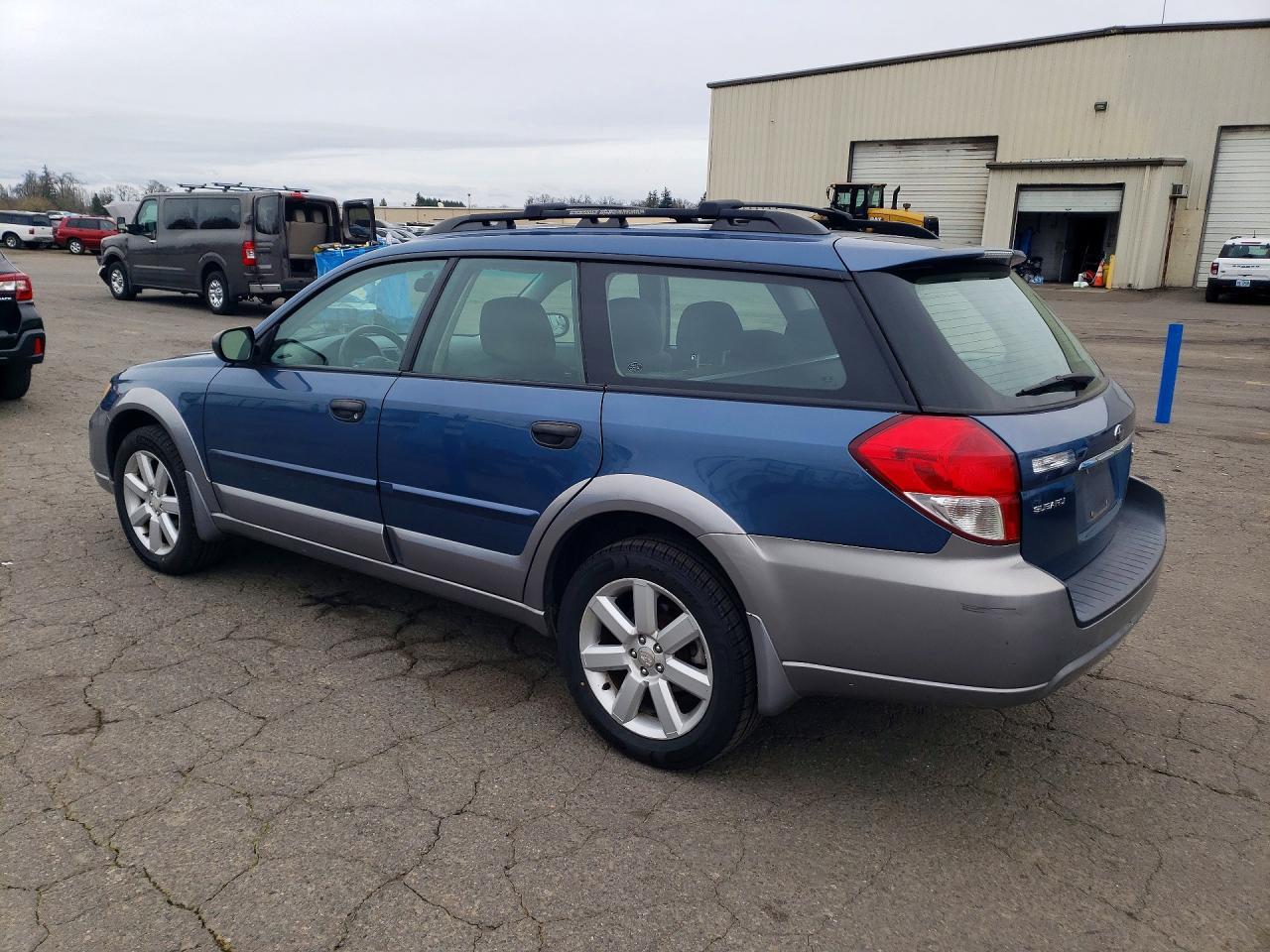 2009 SUBARU Outback