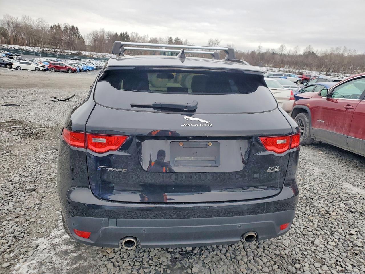 2017 JAGUAR F-Pace