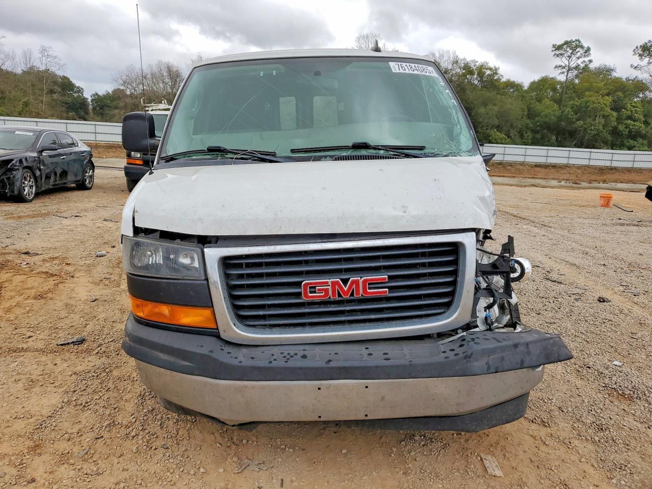 2019 GMC Savana