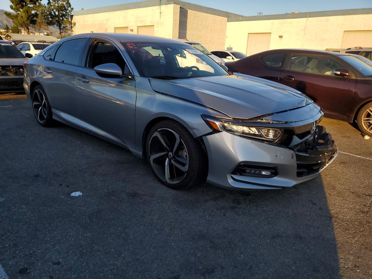 2018 HONDA ACCORD