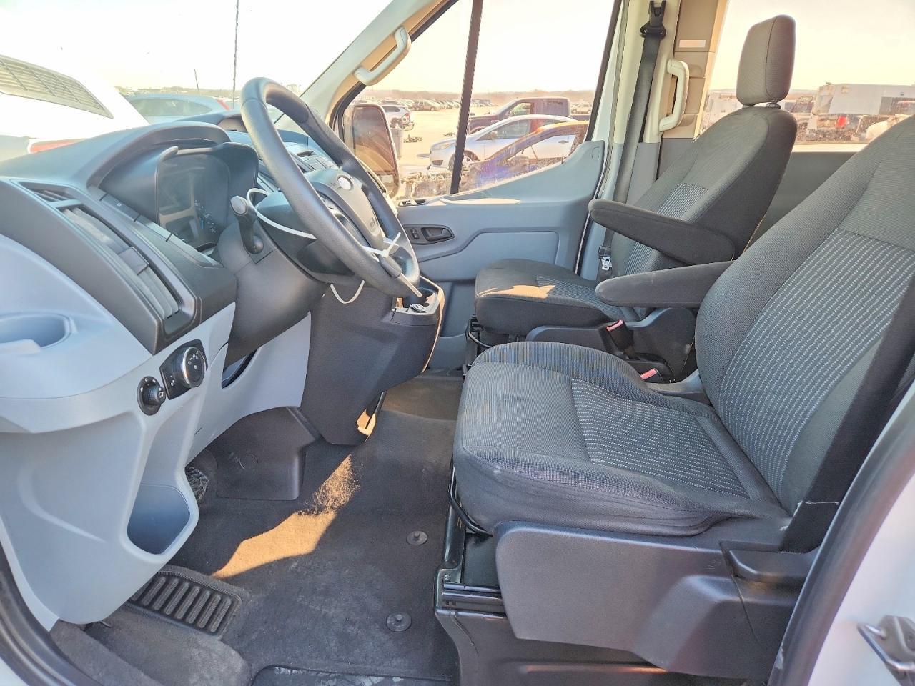 2019 FORD Transit