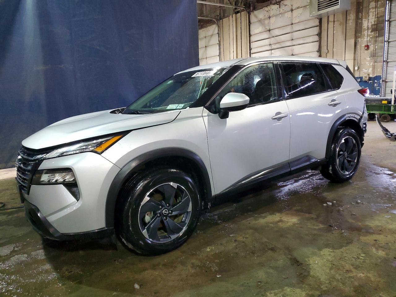 2025 NISSAN ROGUE