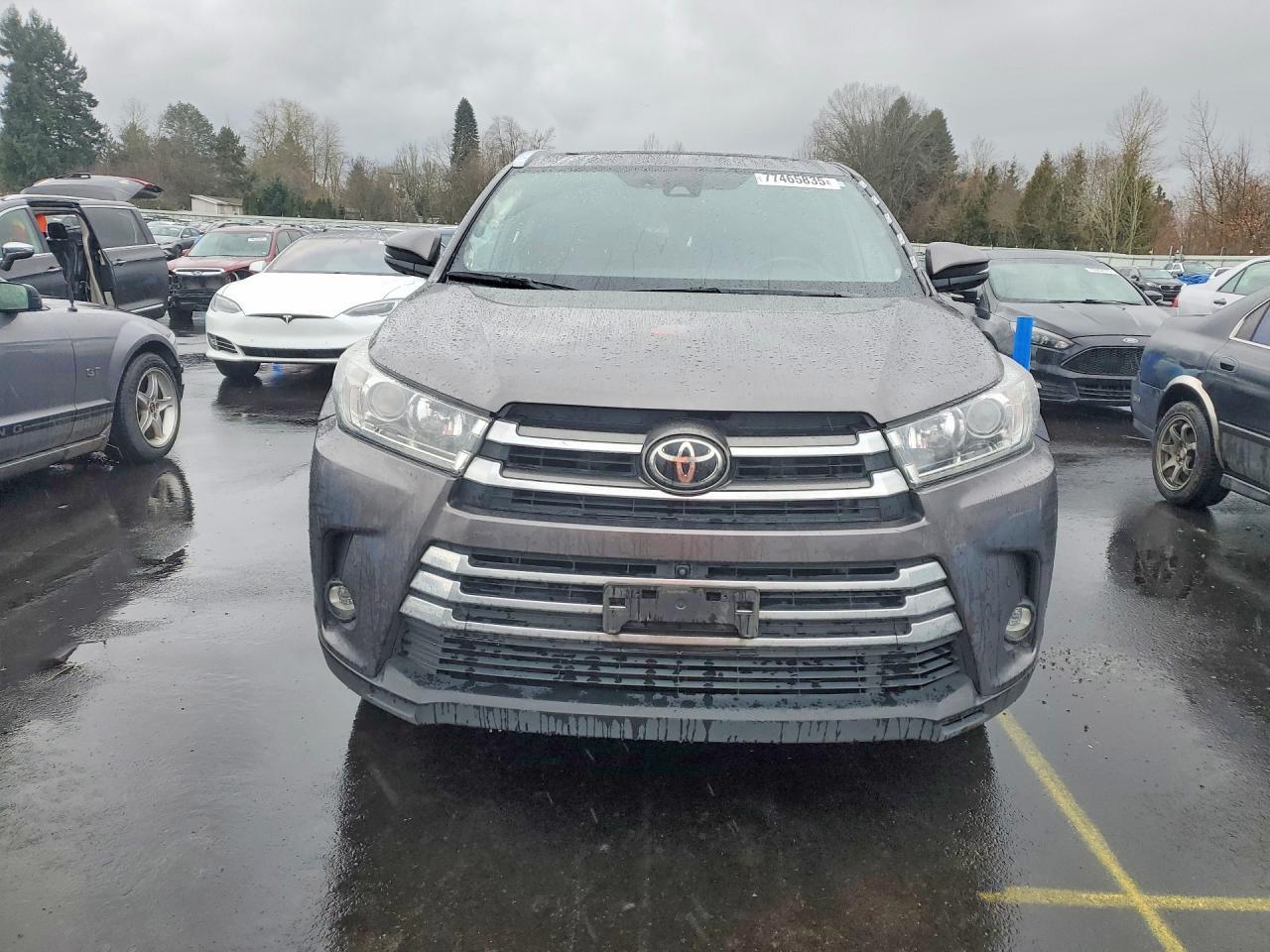 2019 TOYOTA HIGHLANDER