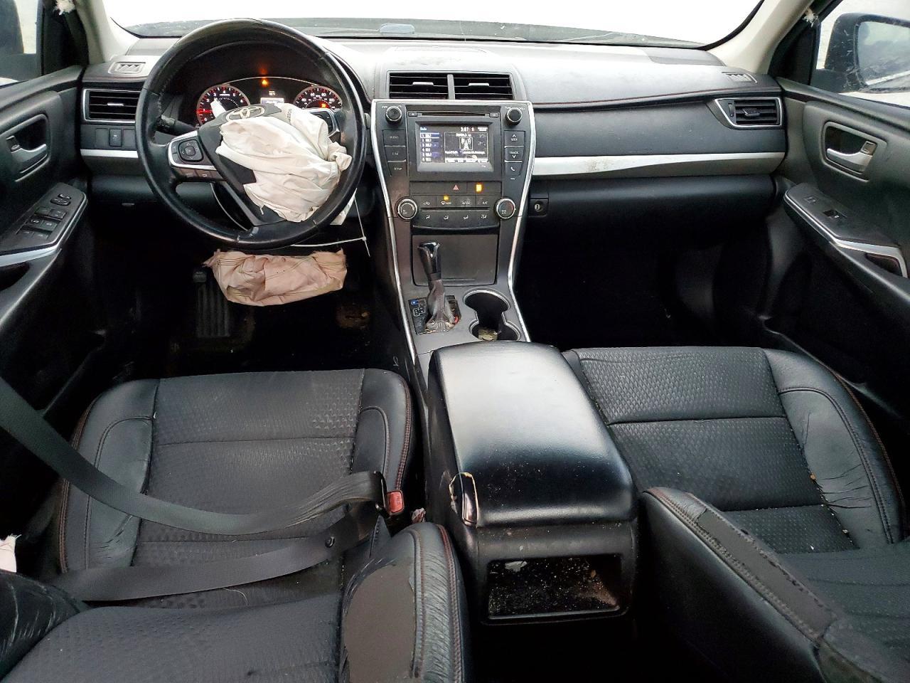 2015 TOYOTA CAMRY