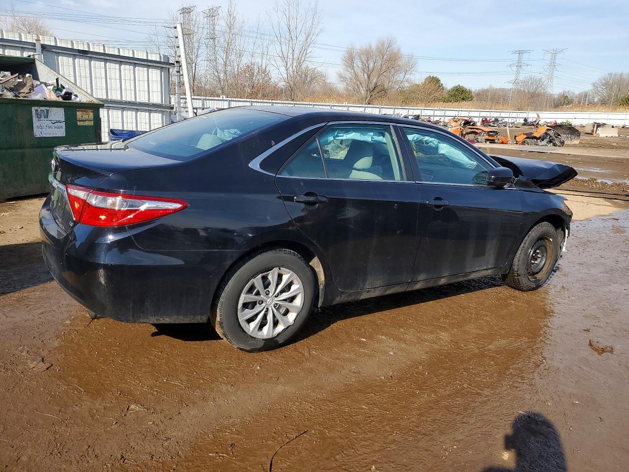 2017 TOYOTA CAMRY