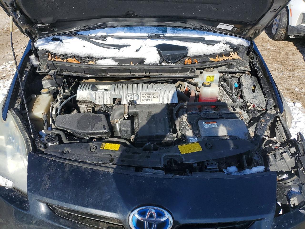2011 TOYOTA PRIUS
