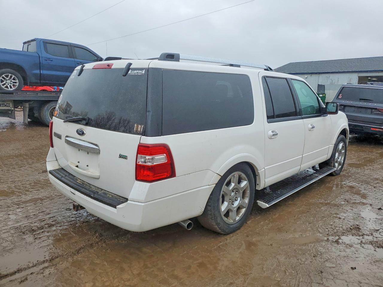 2013 FORD Expedition