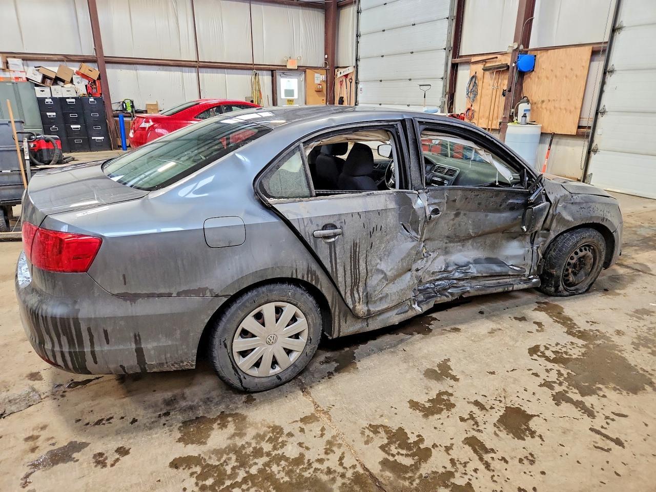 2013 VOLKSWAGEN JETTA
