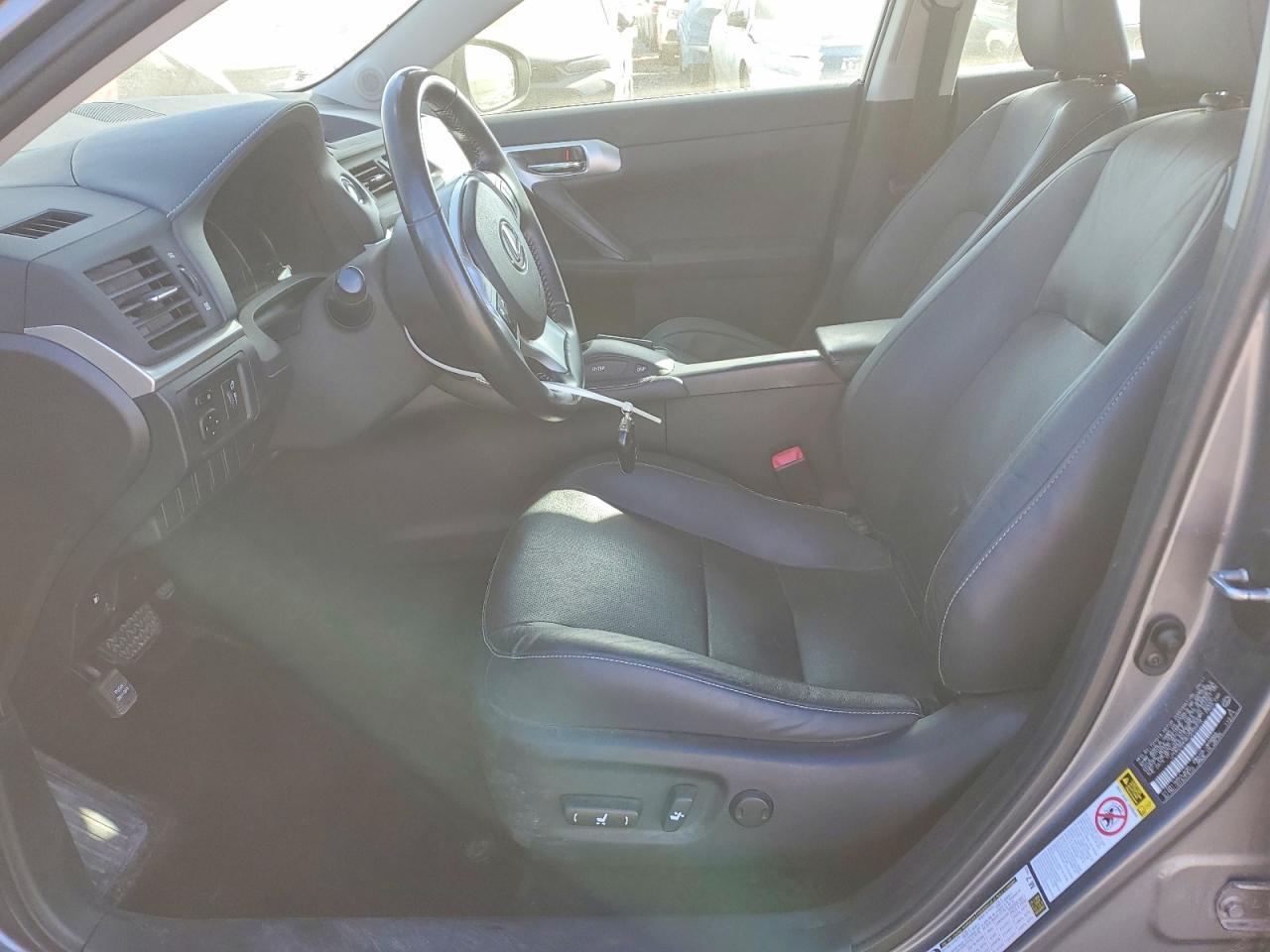 2012 LEXUS CT 200