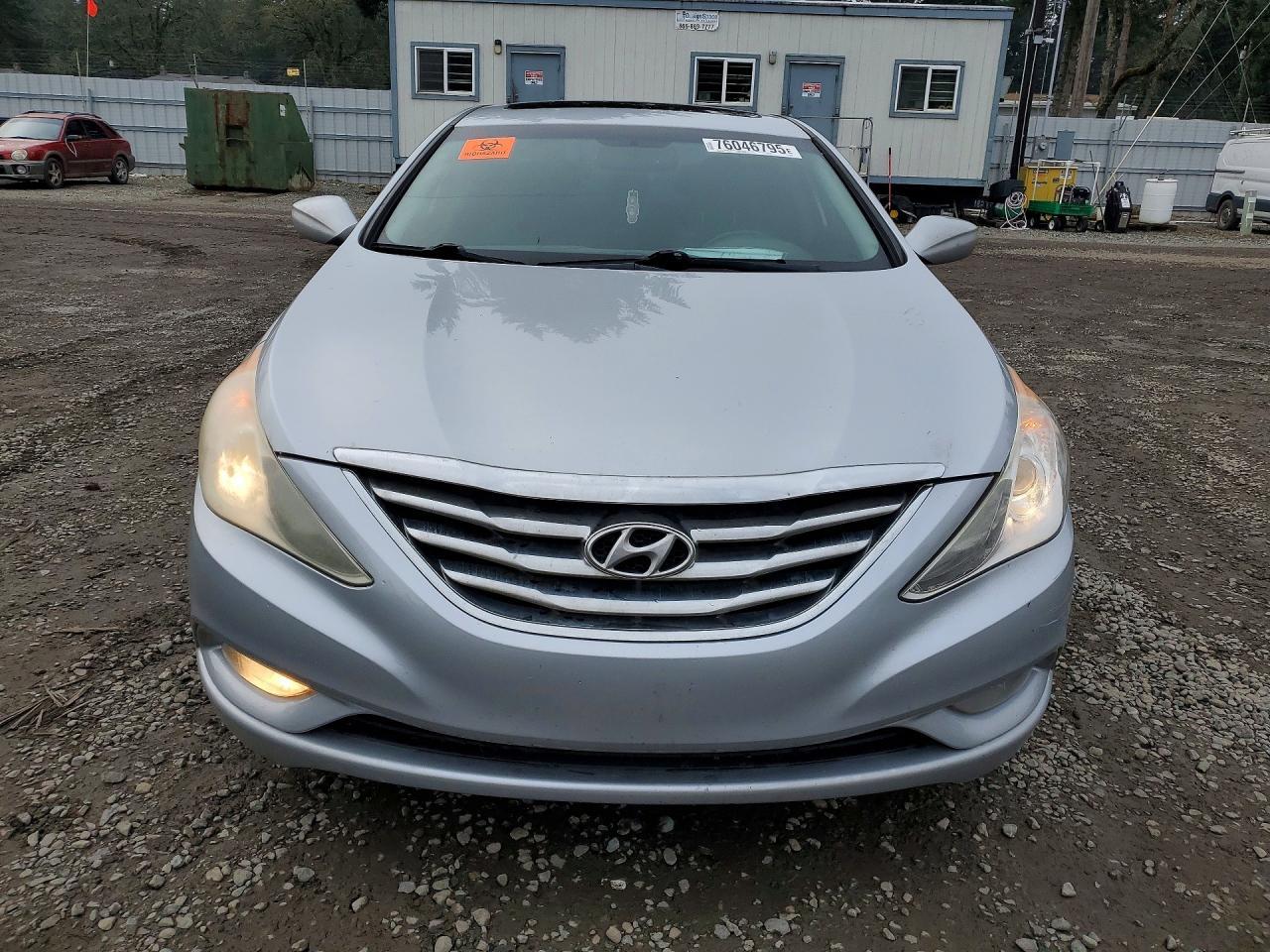 2011 HYUNDAI SONATA