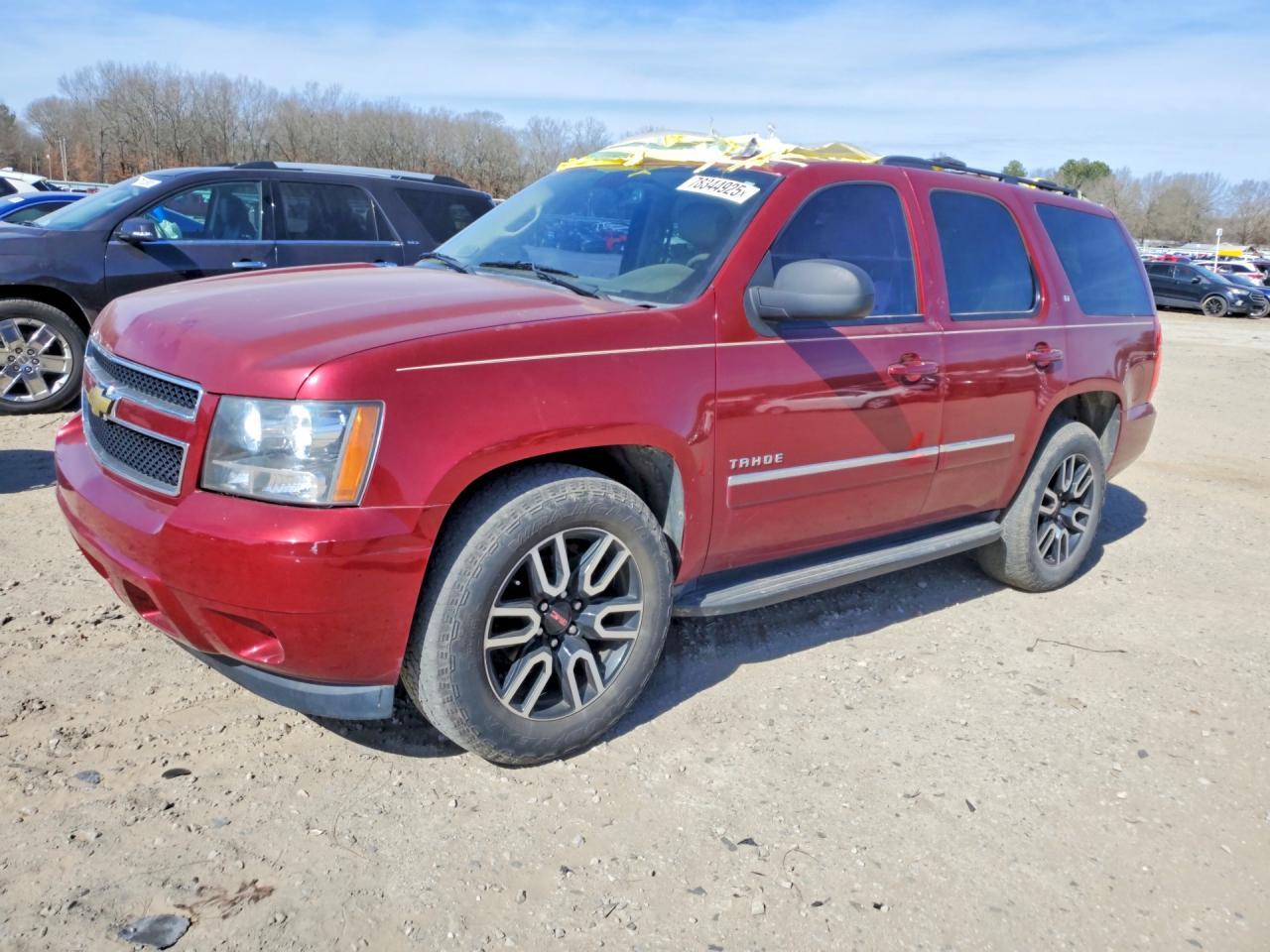 2011 CHEVROLET Tahoe