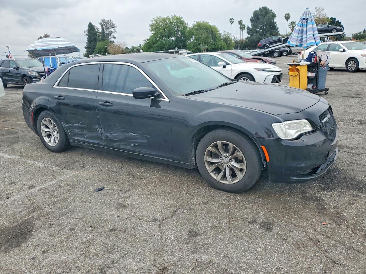 2015 CHRYSLER 300