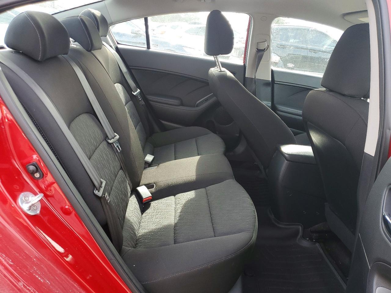 2016 KIA FORTE