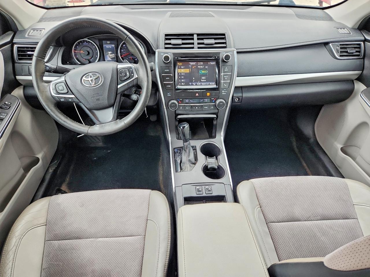 2017 TOYOTA CAMRY
