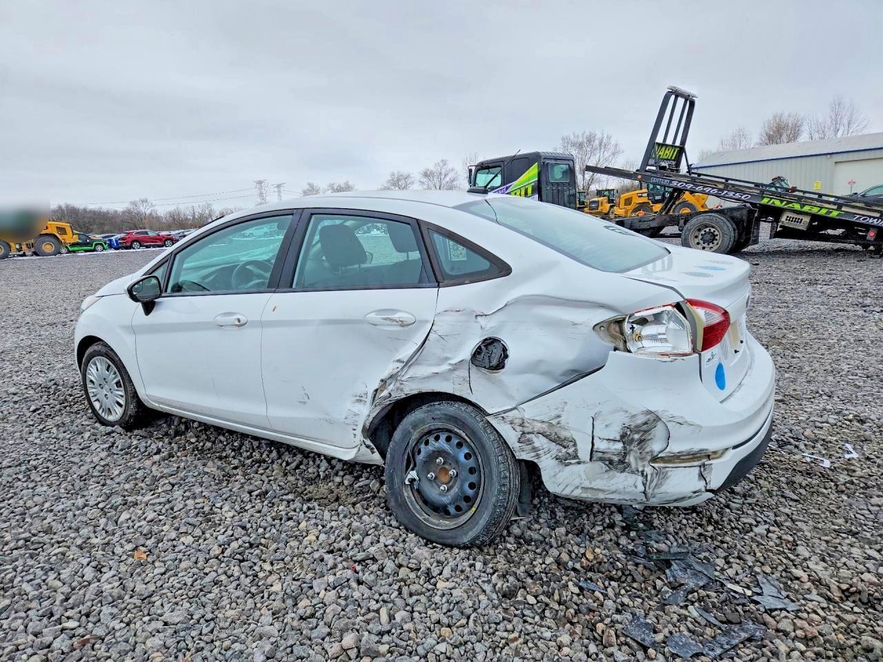 2015 FORD Fiesta
