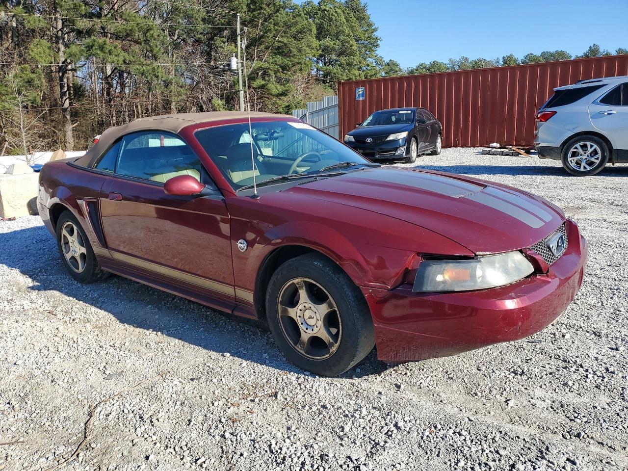 2004 FORD MUSTANG