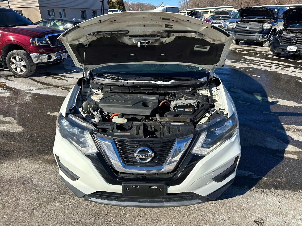 2017 NISSAN ROGUE