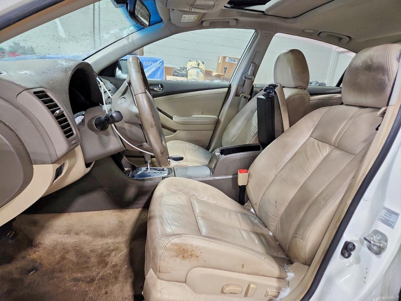 2011 NISSAN ALTIMA