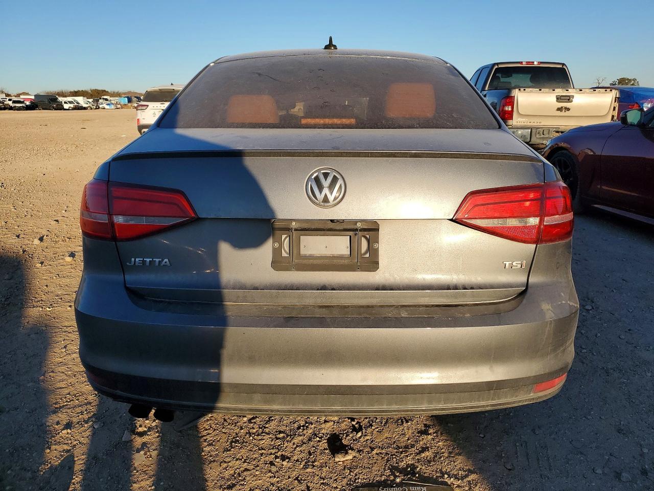 2015 VOLKSWAGEN JETTA