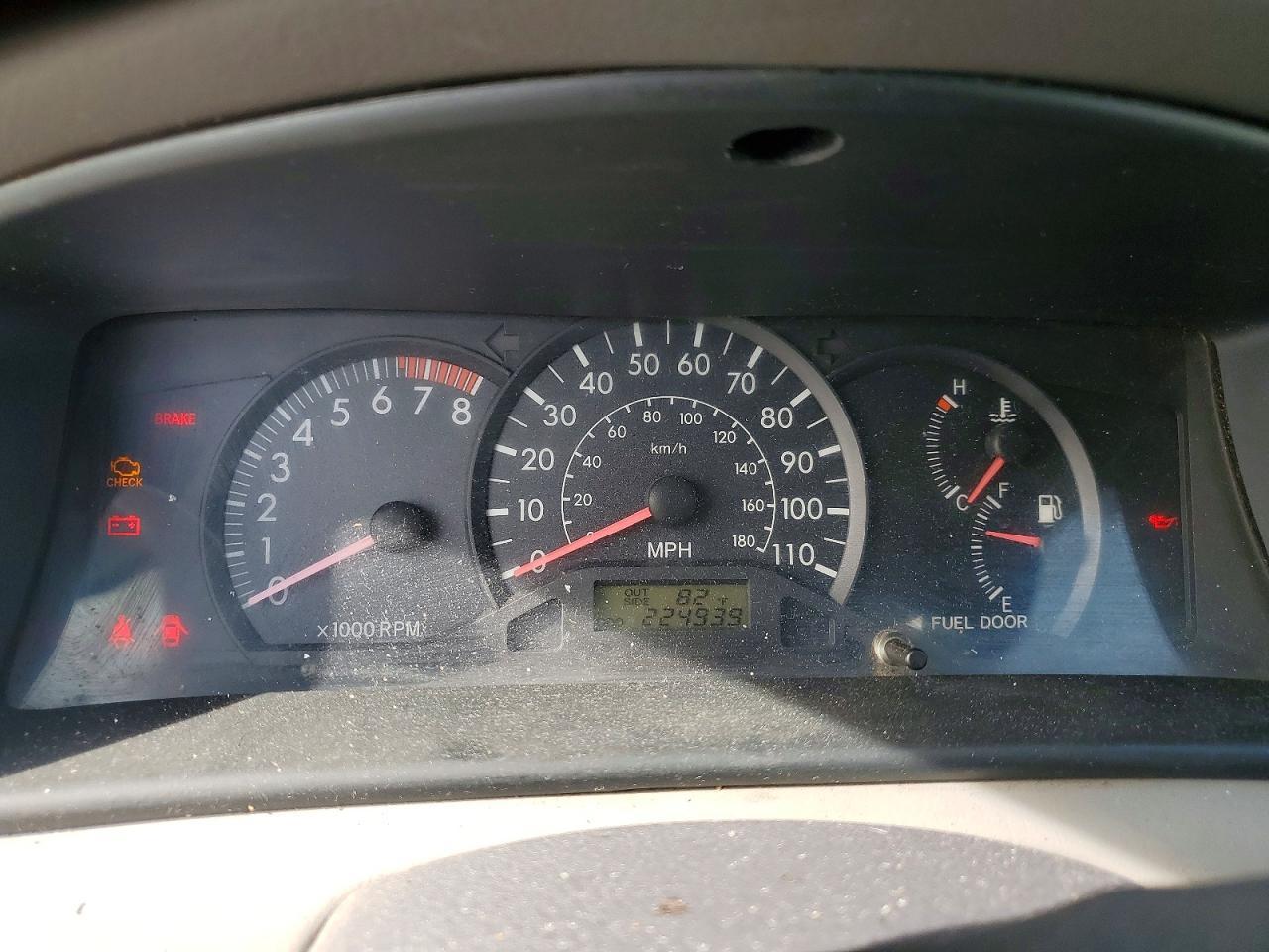 2005 TOYOTA COROLLA