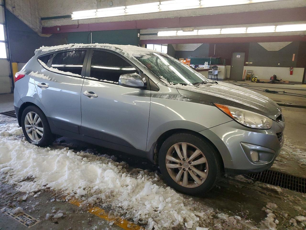 2012 HYUNDAI TUCSON