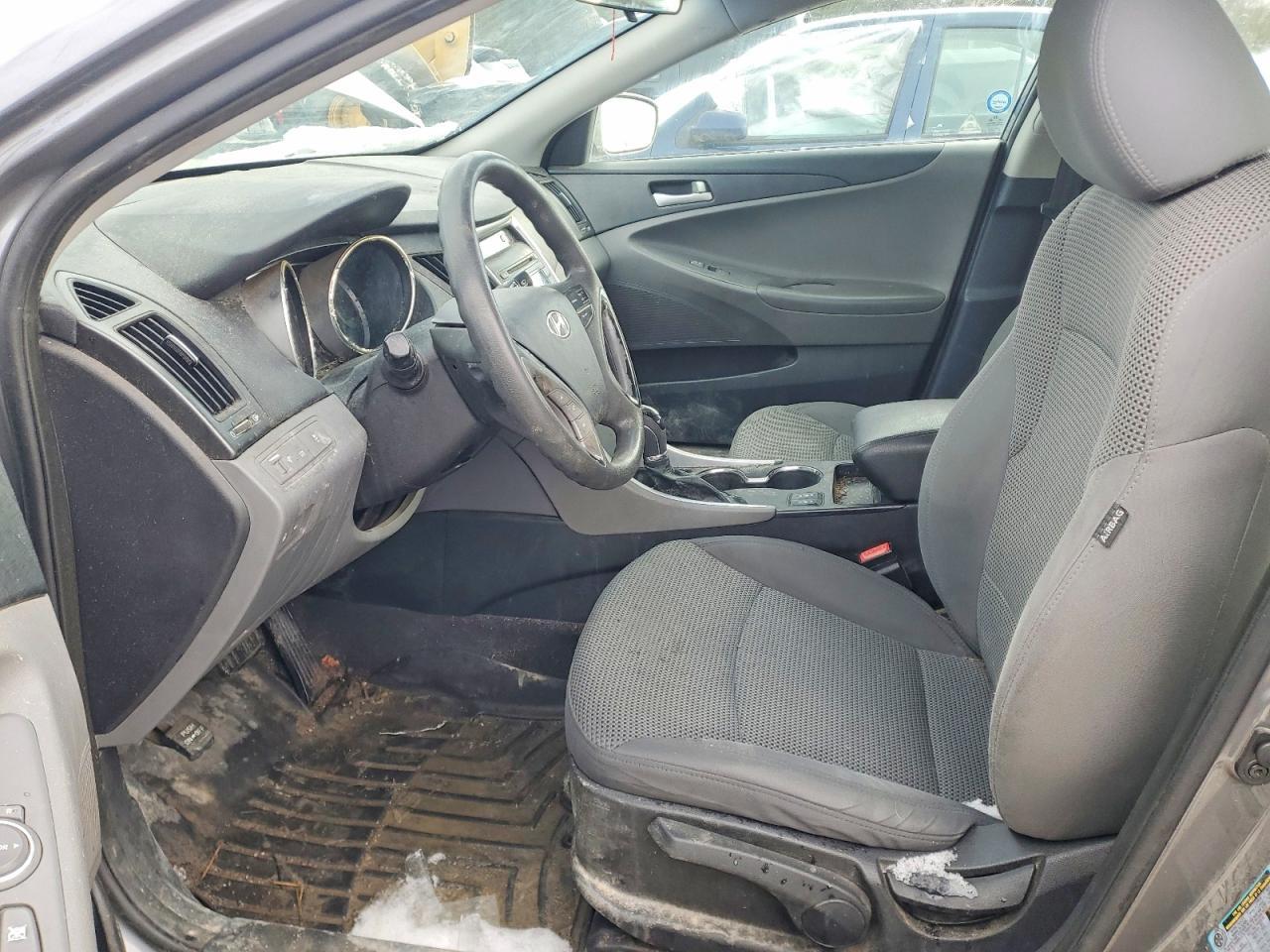 2012 HYUNDAI SONATA