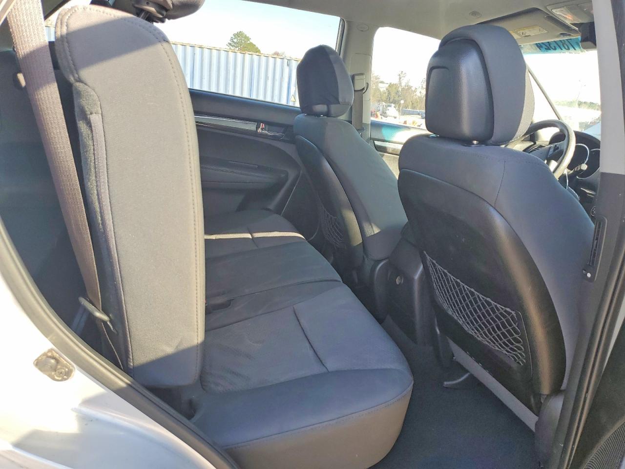 2012 KIA SORENTO