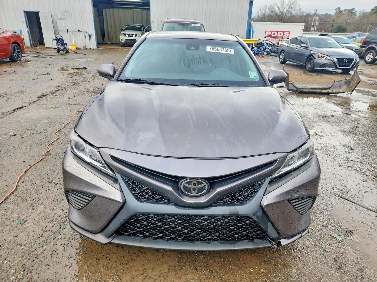 2018 TOYOTA CAMRY