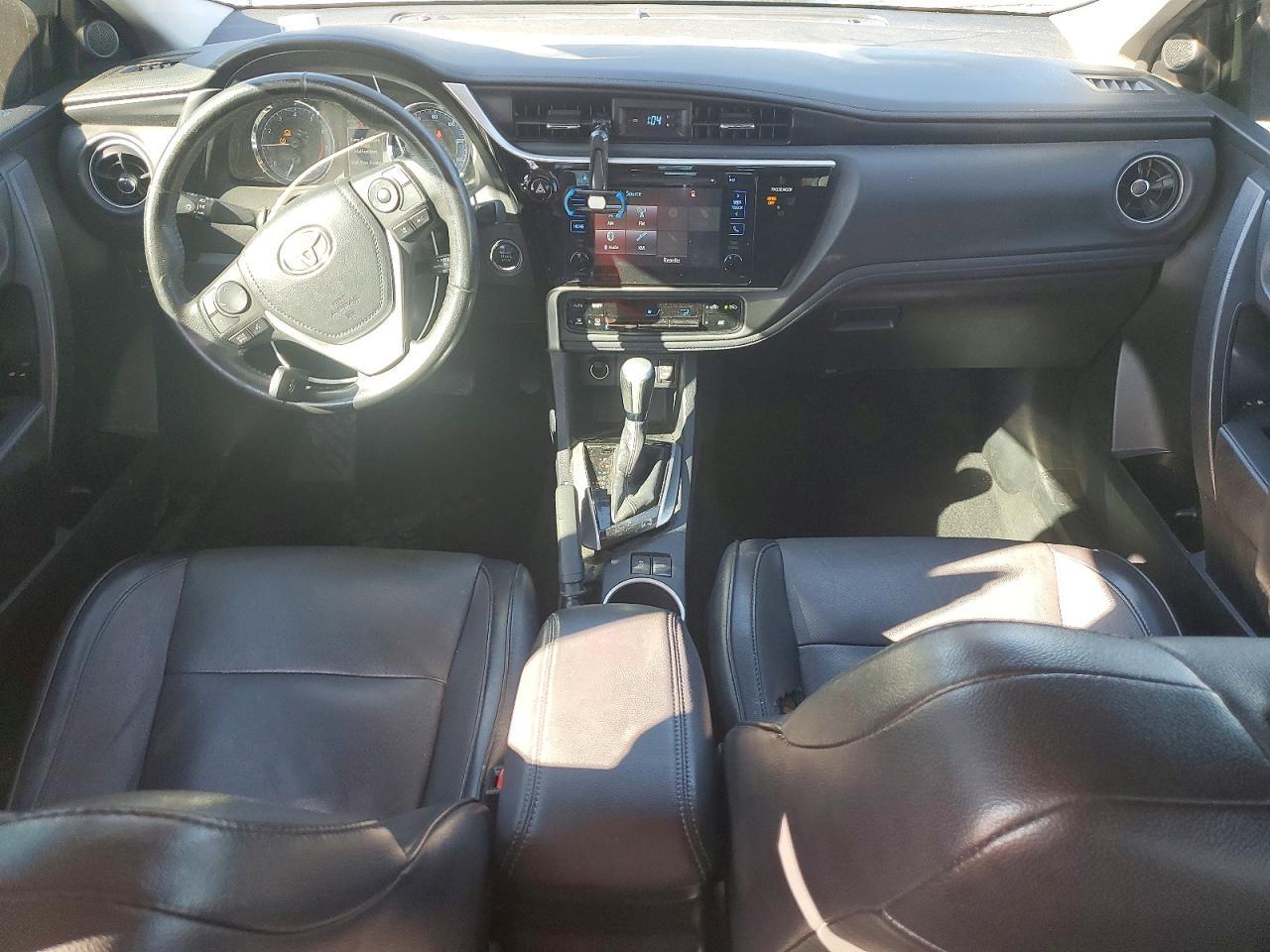 2017 TOYOTA COROLLA
