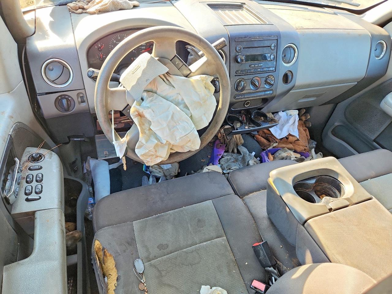 2004 FORD F-150