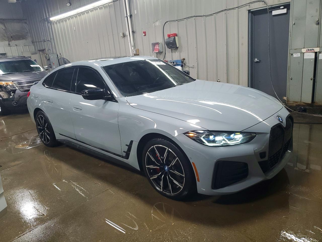 2024 BMW i4