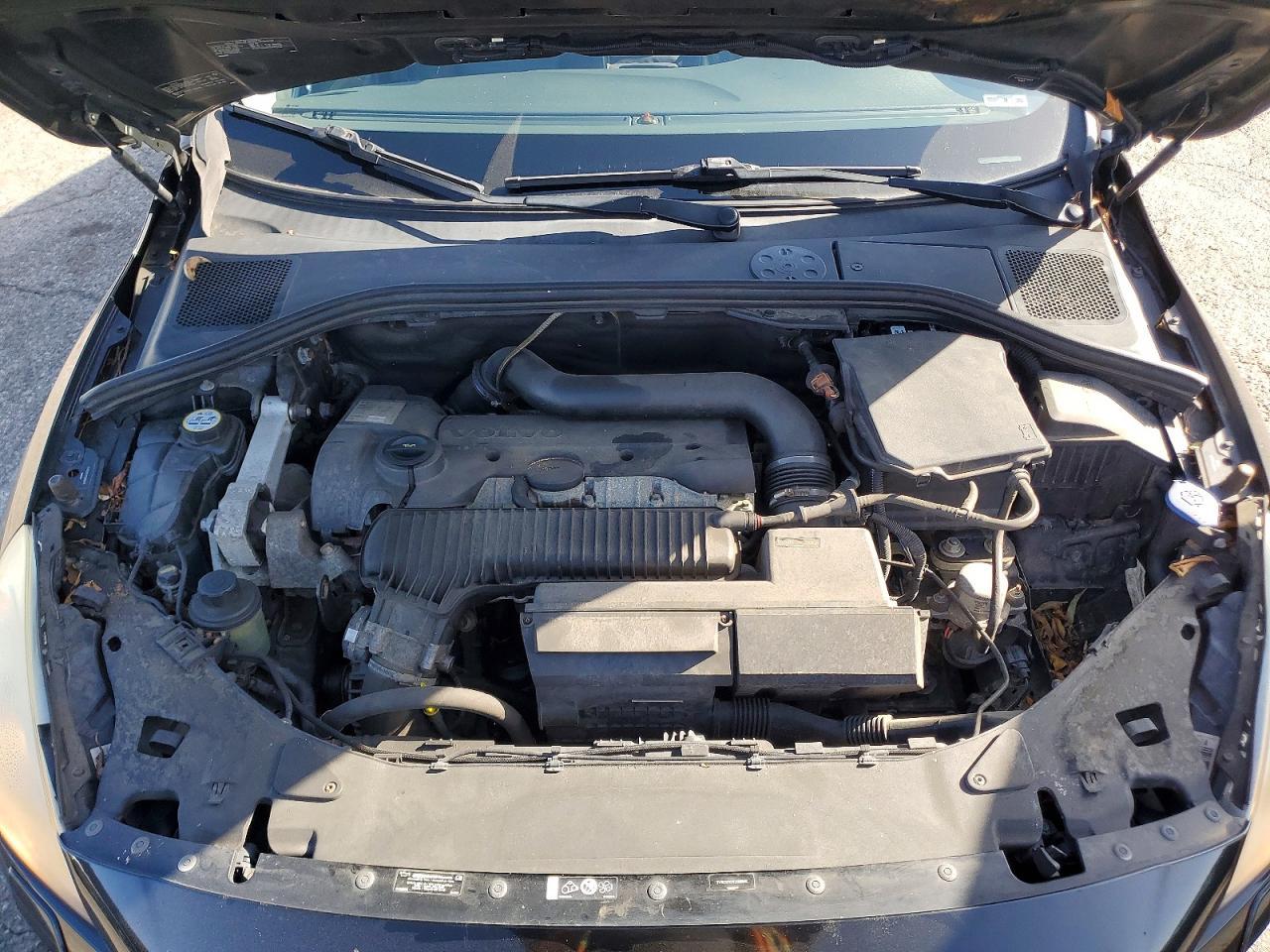 2012 VOLVO S60