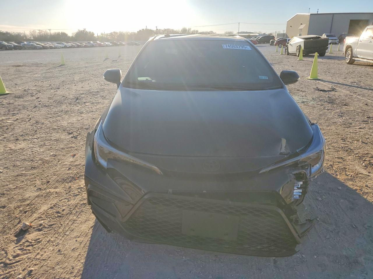 2025 TOYOTA COROLLA