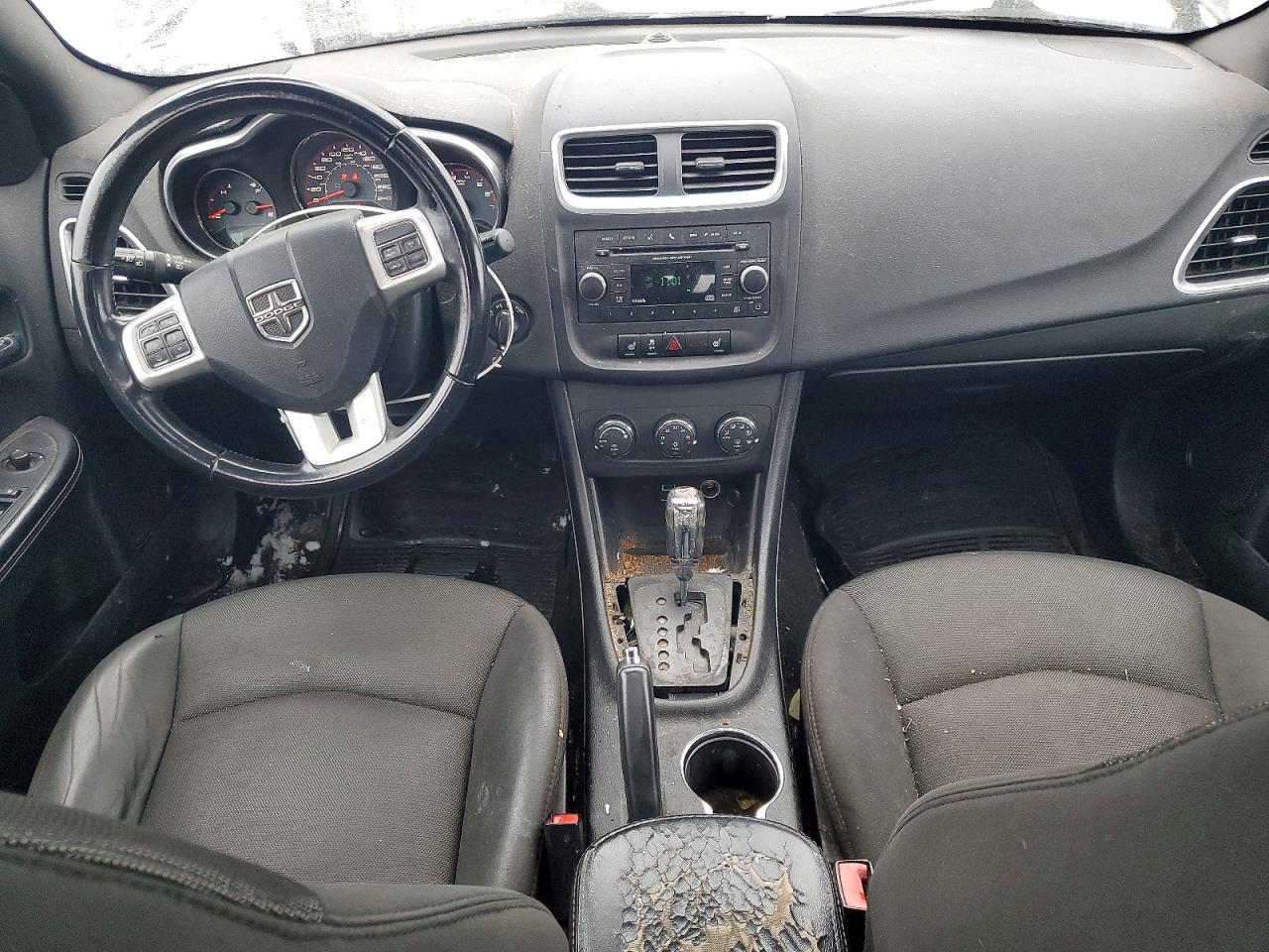 2013 DODGE Avenger