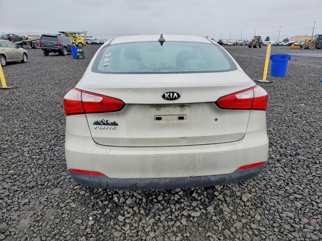 2015 KIA FORTE