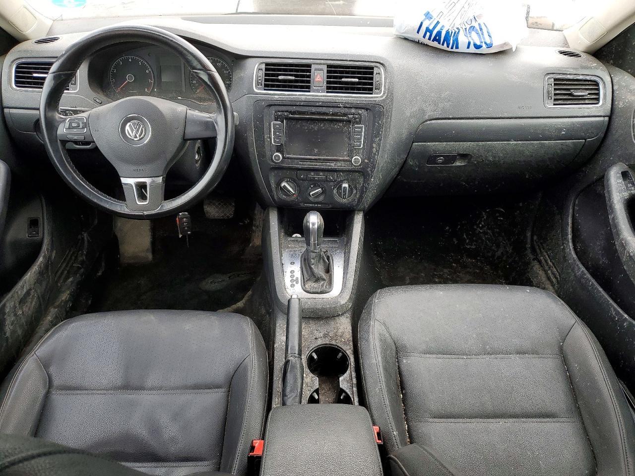 2011 VOLKSWAGEN JETTA