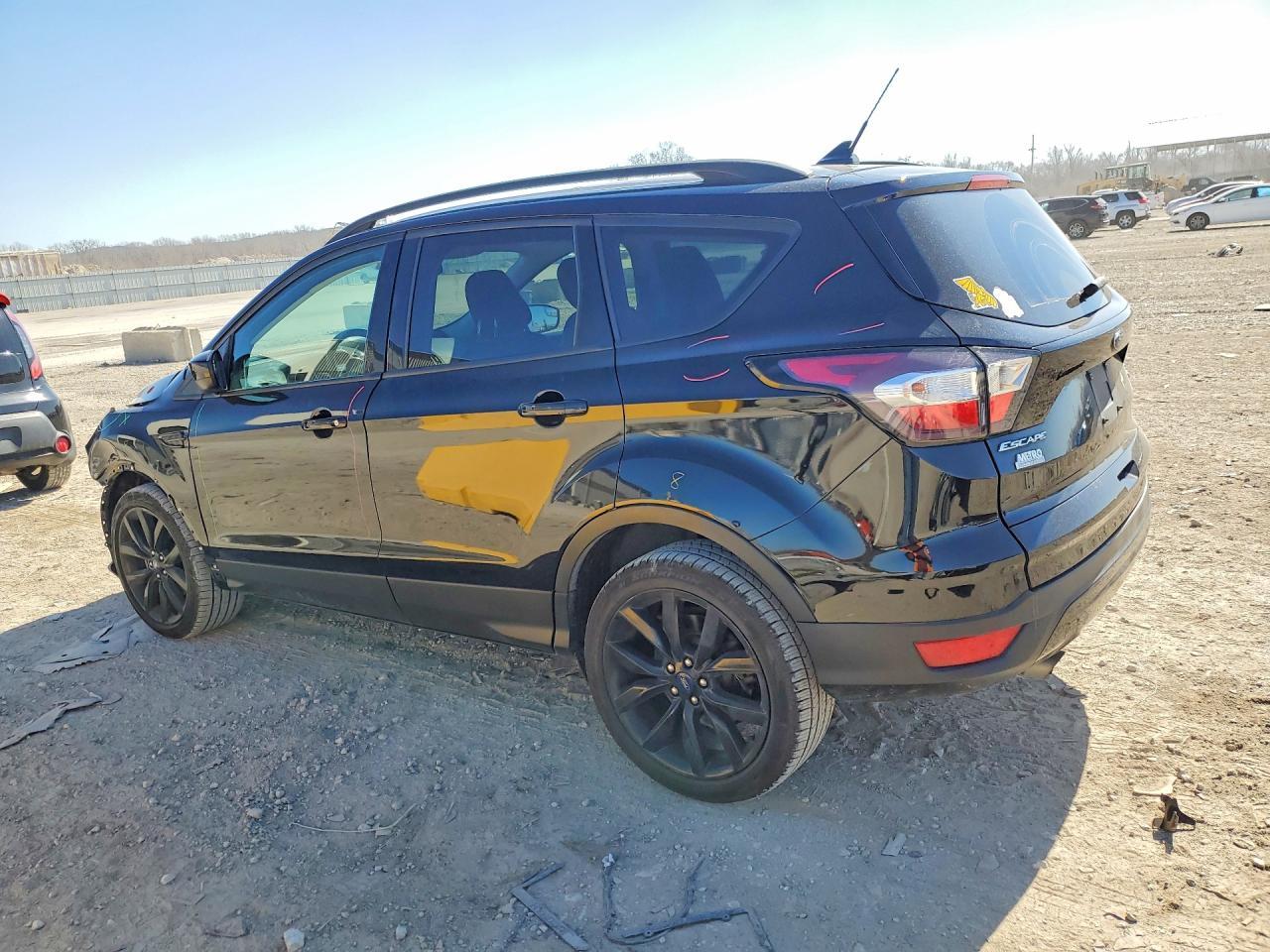 2018 FORD ESCAPE