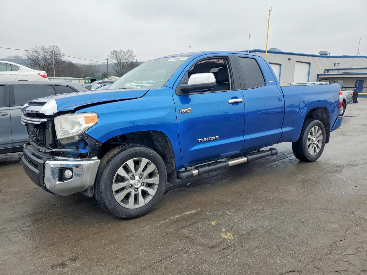 2016 TOYOTA TUNDRA