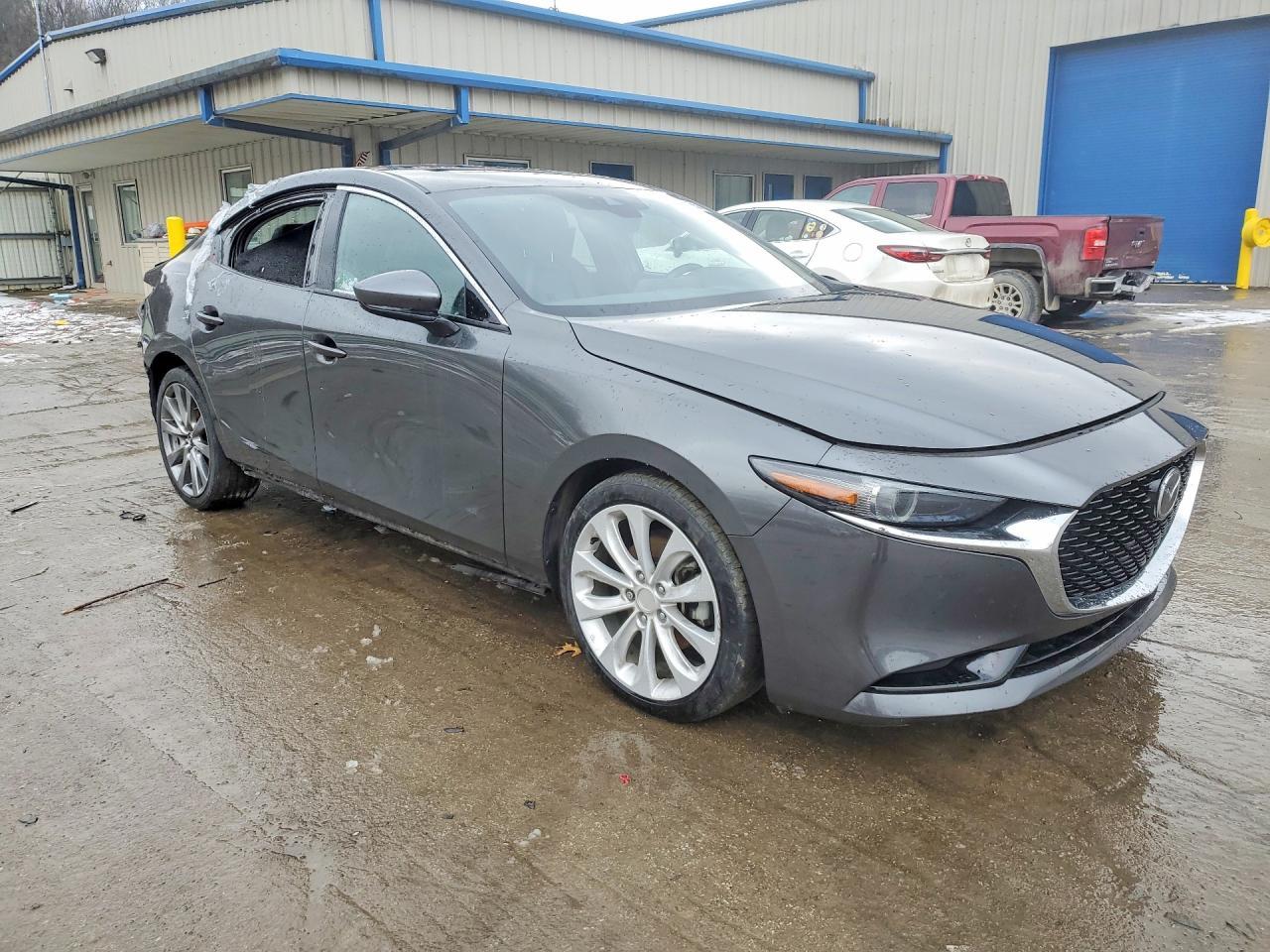 2022 MAZDA 3