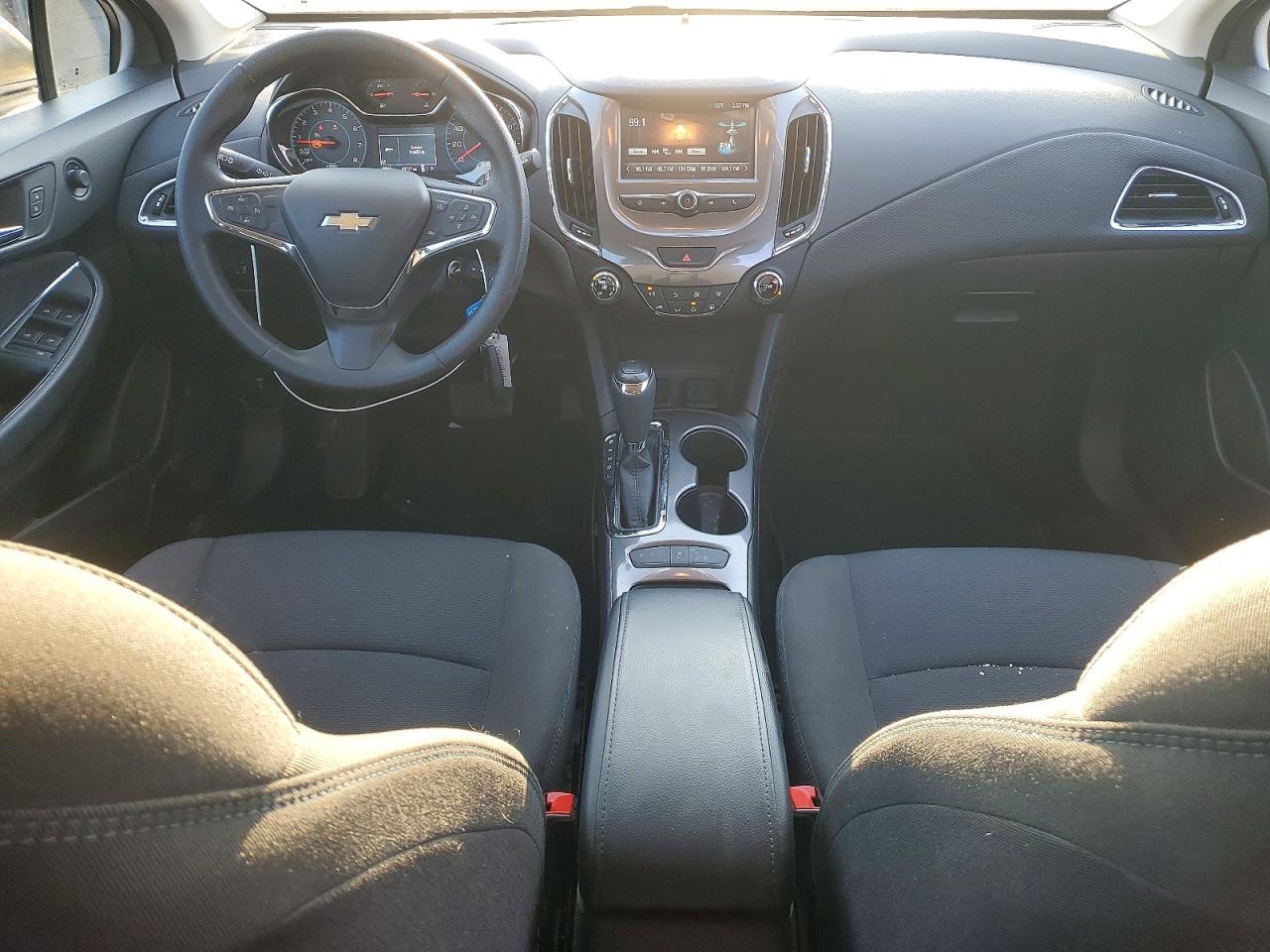 2017 CHEVROLET CRUZE