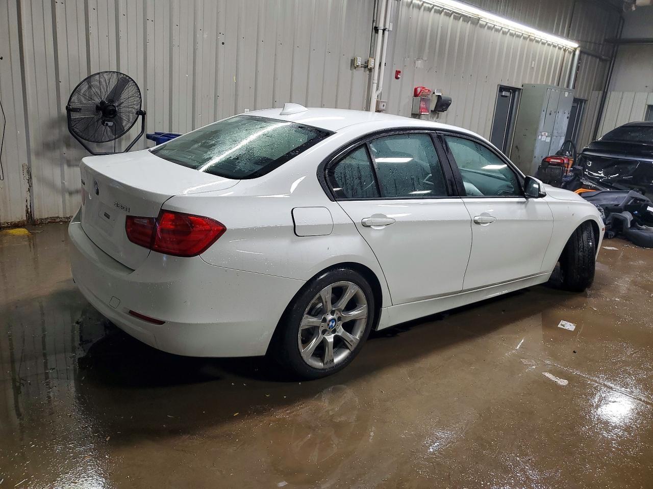 2014 BMW 3 SERIES