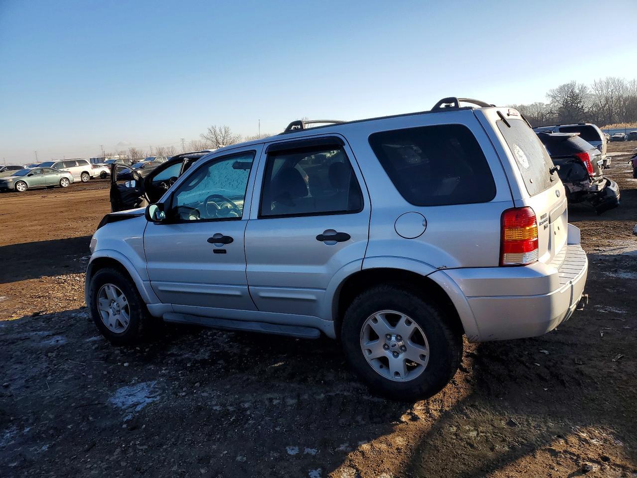 2007 FORD ESCAPE